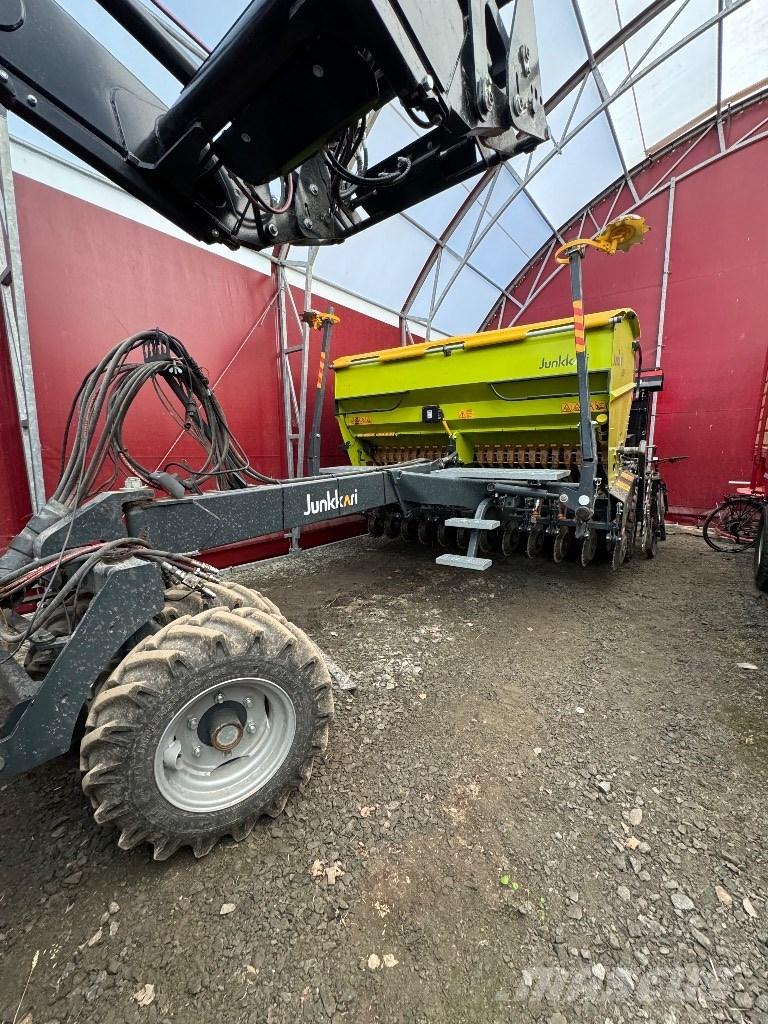 Junkkari M 300 Plus Комбинирани редосеялки
