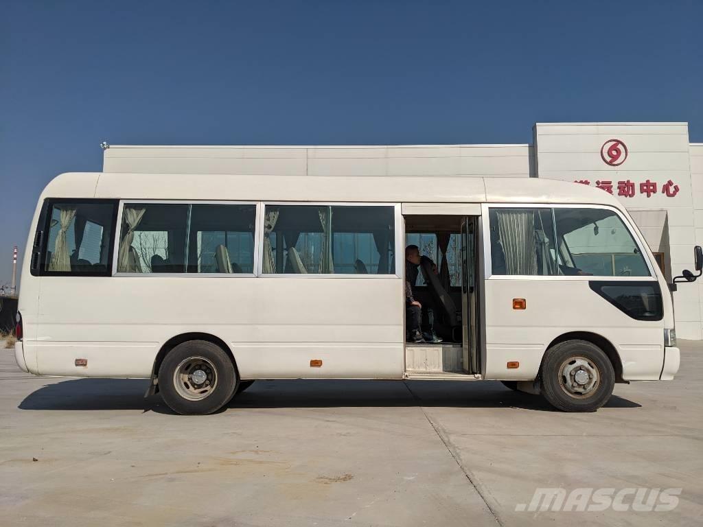 Toyota Coaster Bus Мини бусове