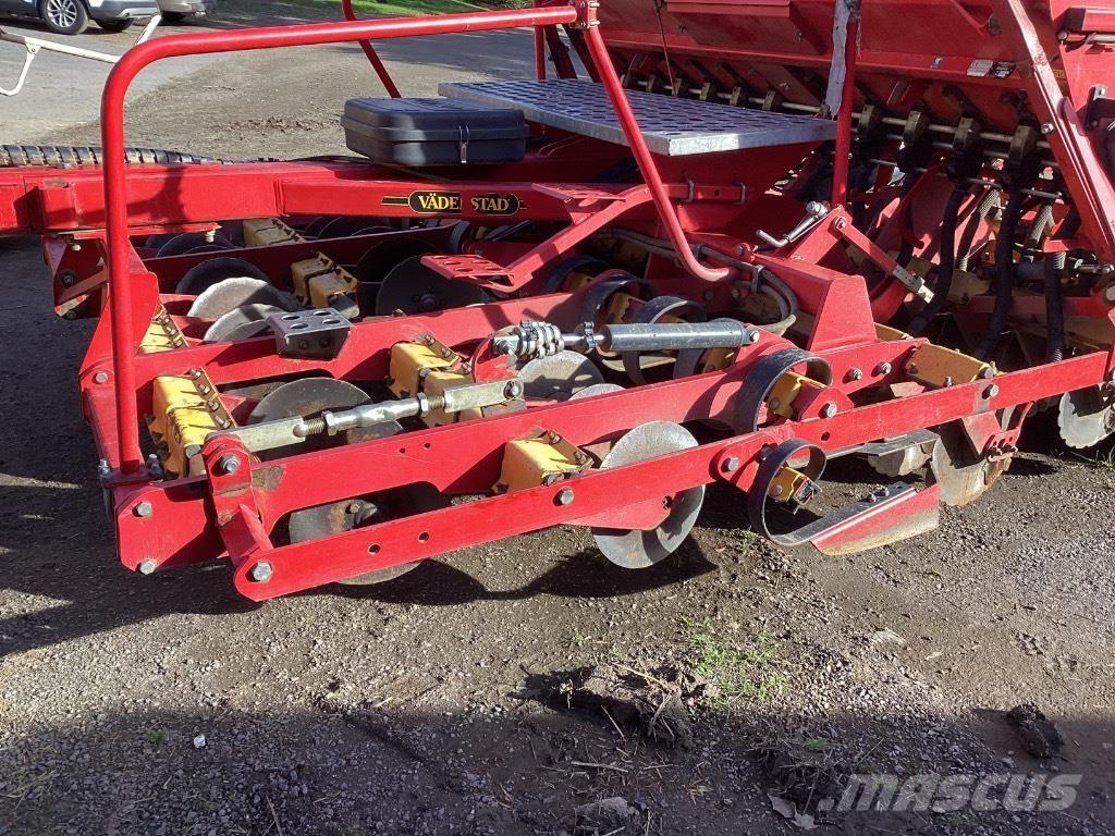 Väderstad Rapid300C Комбинирани редосеялки