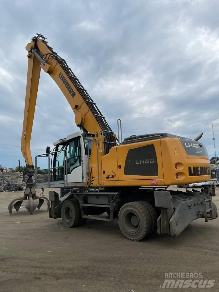 Liebherr LH40M Оператори на отпадъци/индустрия
