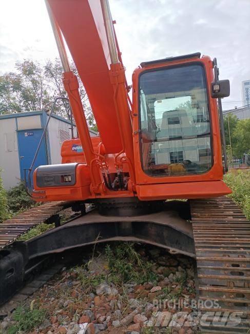 Doosan DX 300 Верижен екскаватор