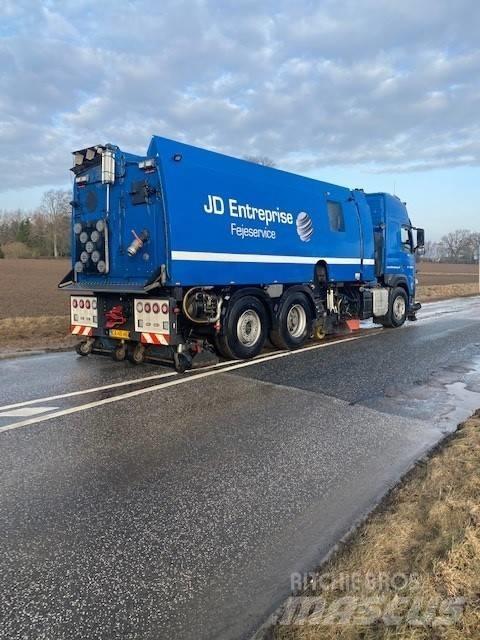 Volvo FM 500 Камиони за почистване
