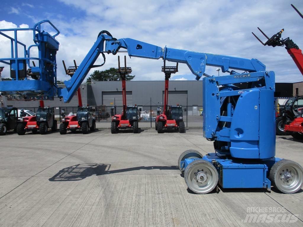 JLG E 300 AJP (180) Съчленени стрелови подемници