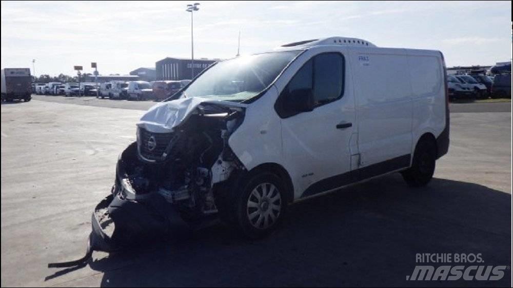 Nissan NV 300 Фургони
