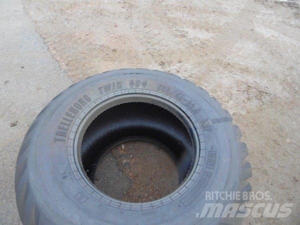 Trelleborg Twin T404 Гуми