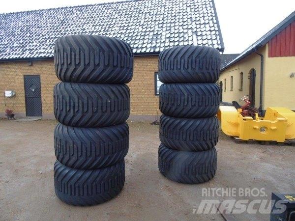 Trelleborg Twin T404 Гуми