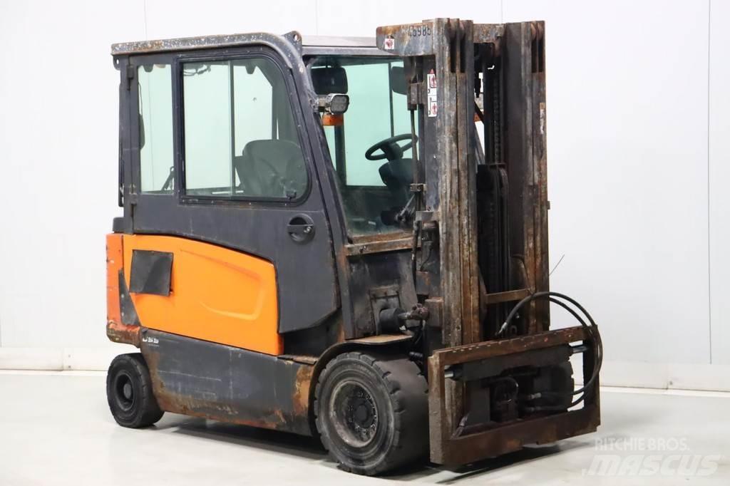 Doosan B35X-7 Електрически вилични кари-повдигачи