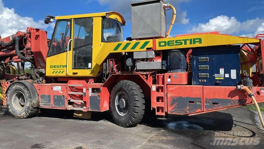 Sandvik DT1130i Други подземни машини