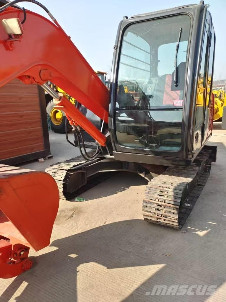 Hitachi ZX 60 Мини екскаватори < 7 т