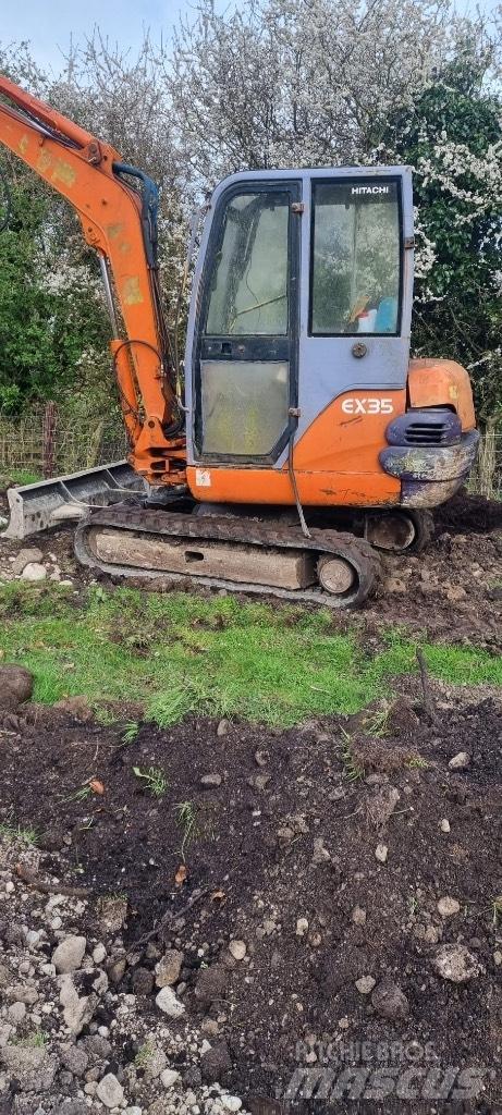 Hitachi Ex35 Мини екскаватори < 7 т