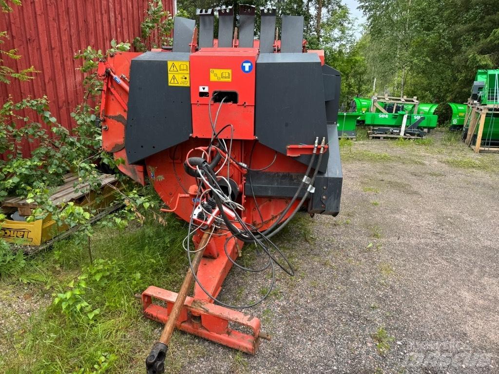 Kuhn Primor 3560 Резачки за бали, резачки и машини за отмотаване на бали