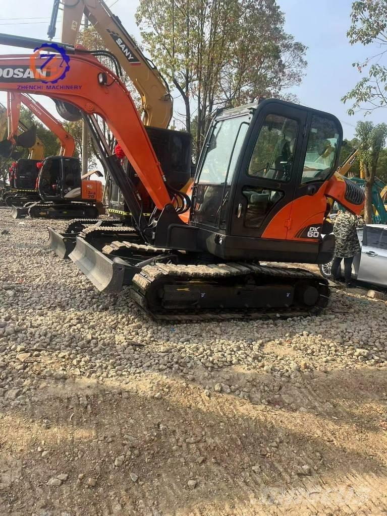 Doosan DX 60 Мини екскаватори < 7 т
