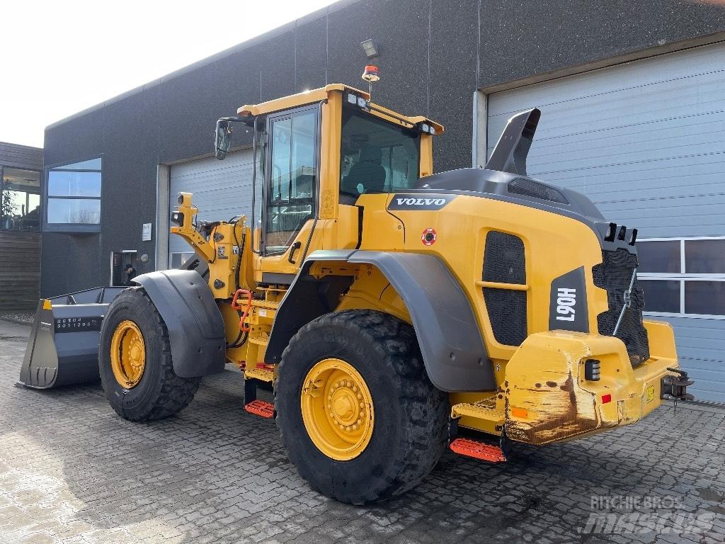 Volvo L90H Колесни товарачи