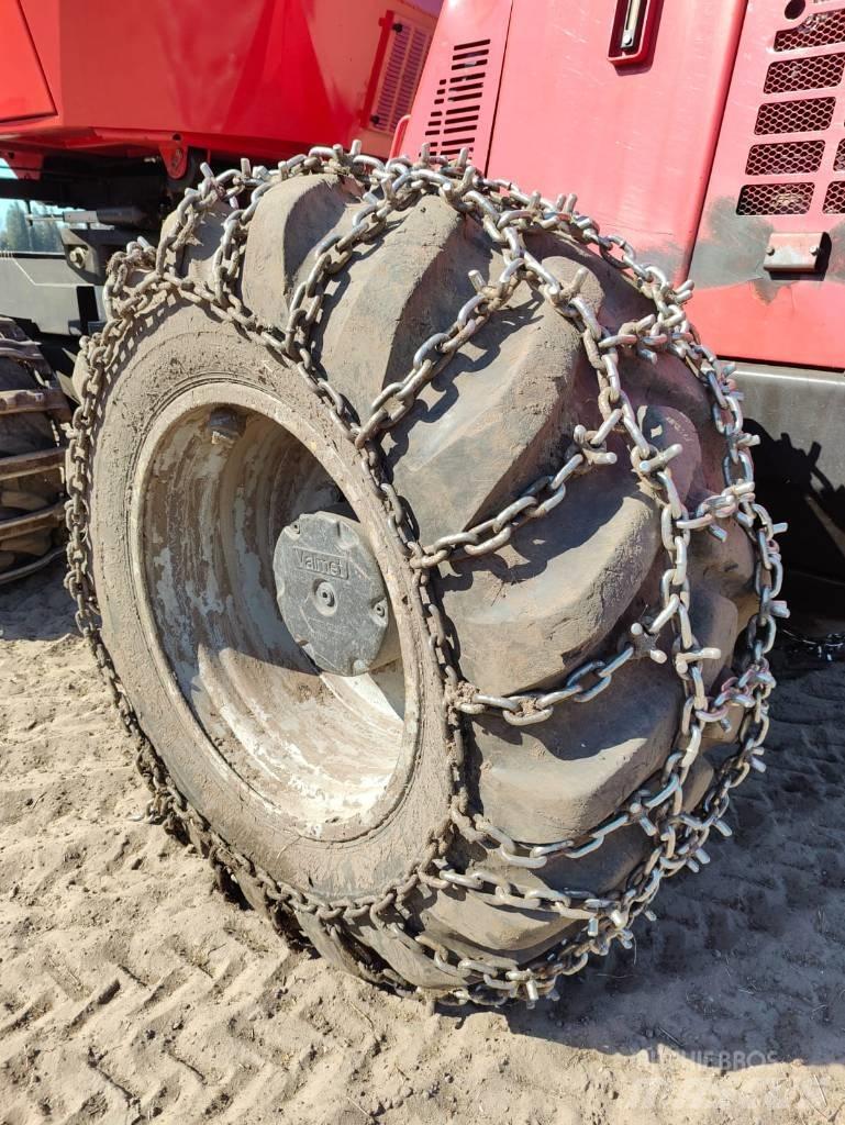 Komatsu 901 TX Харвестери