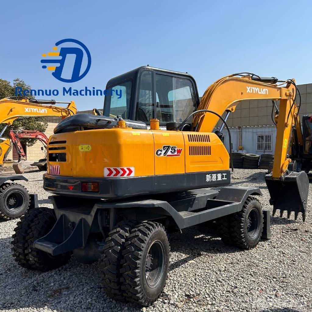 Xinyuan C75W Колесни екскаватори