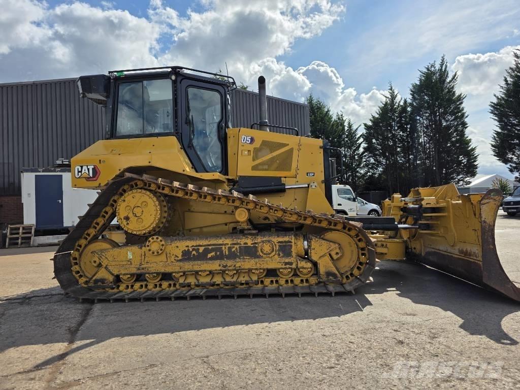 CAT D 5 LGP Верижни булдозери
