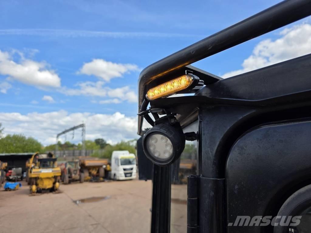 CAT D 5 LGP Верижни булдозери
