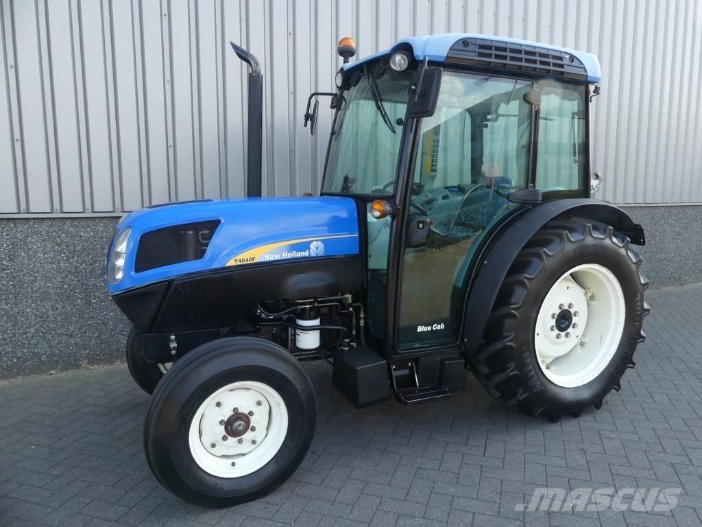 New Holland T4040F Трактори