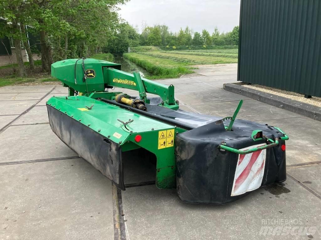 John Deere 328 Косачки
