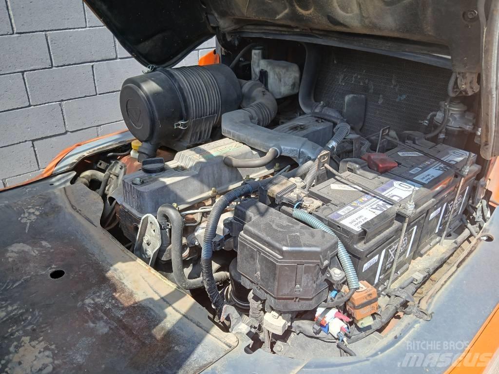 Toyota 42-7 FD 40 Дизелови камиони