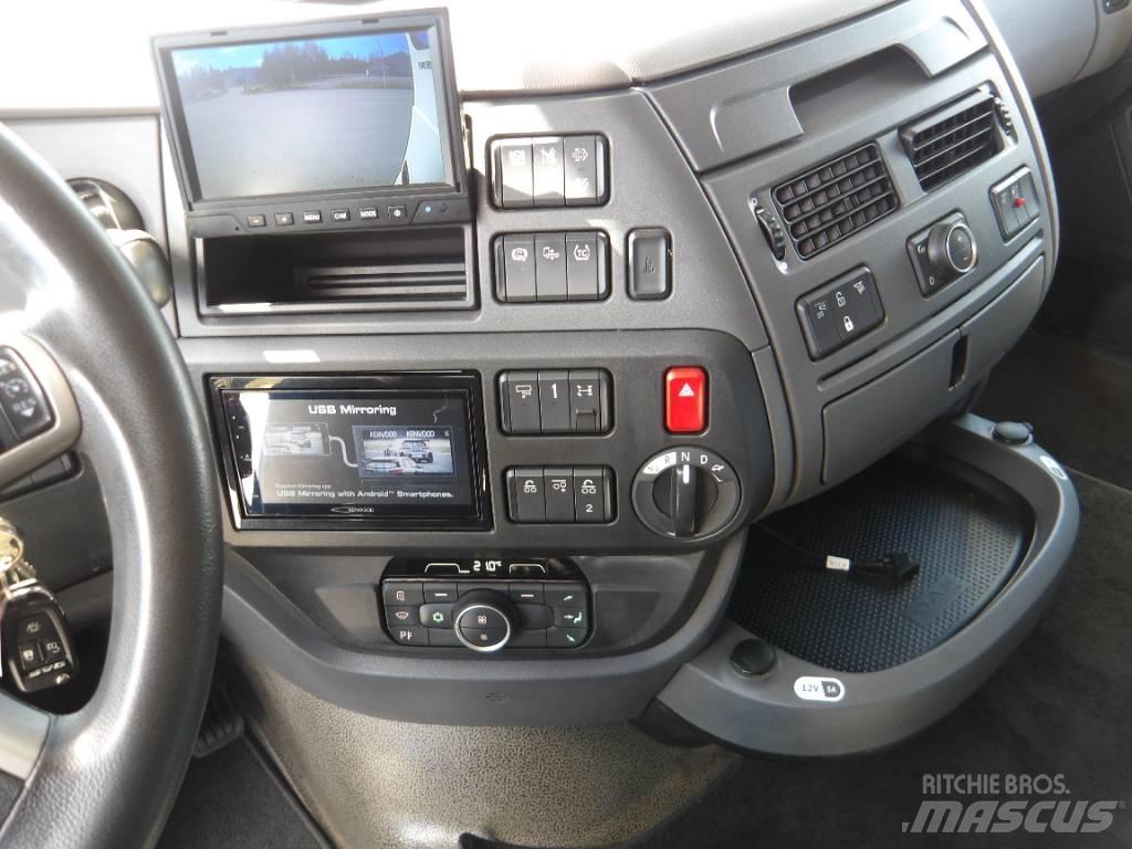 DAF XF 530 6x2 Влекачи