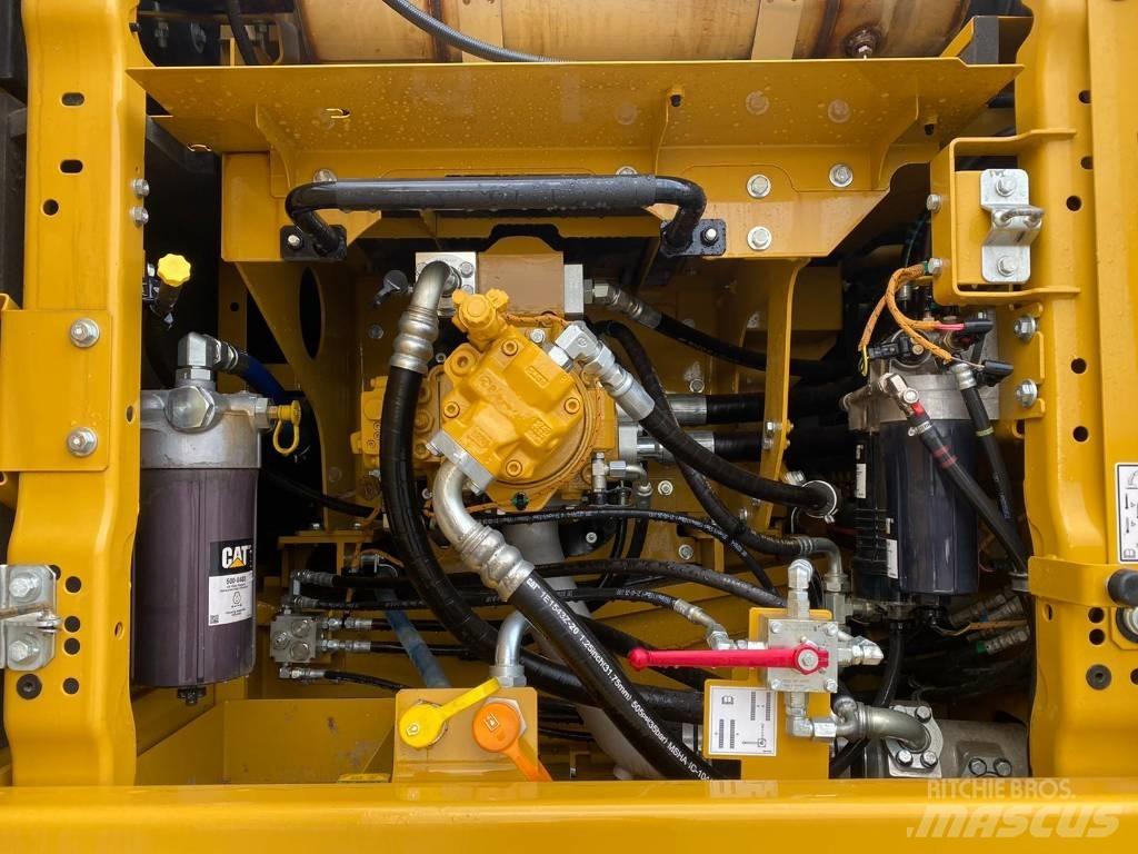 CAT 340uhd Багери за разрушаване
