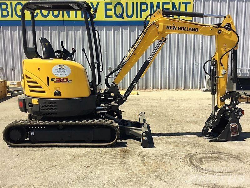 New Holland E30C Мини екскаватори < 7 т
