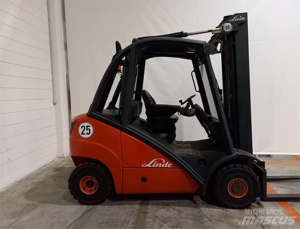 Linde H25D Дизелови камиони