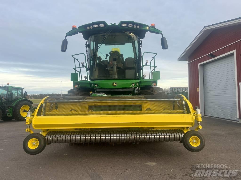 John Deere 9700i Самоходни фуражири