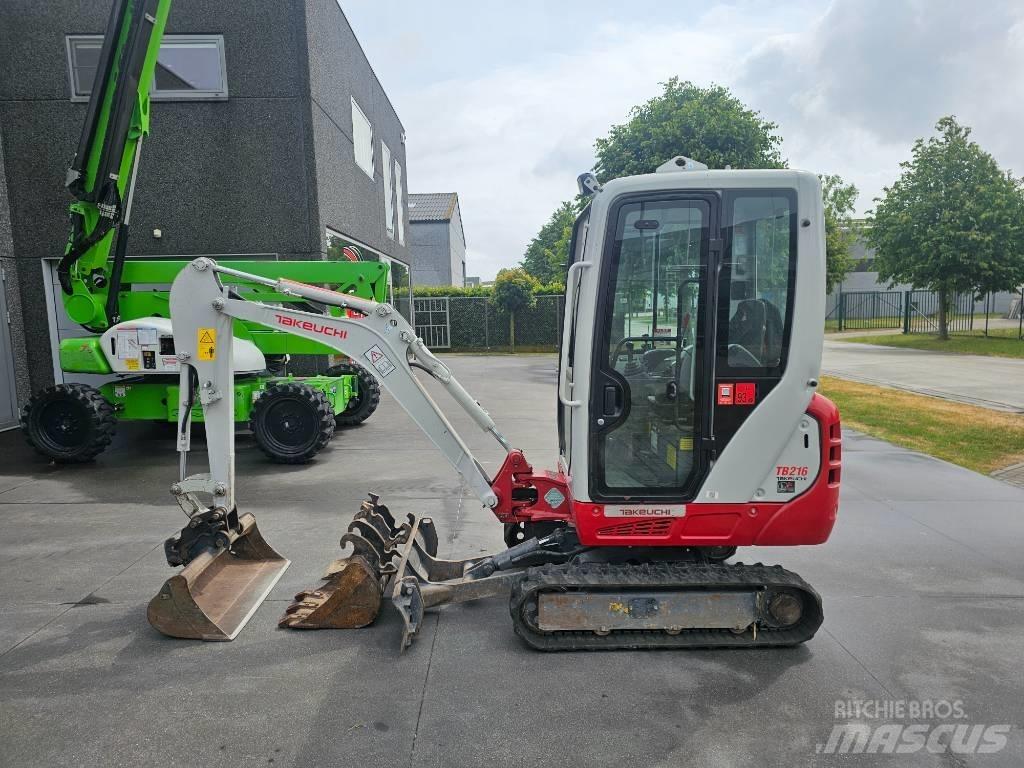 Takeuchi TB 216 Мини екскаватори < 7 т