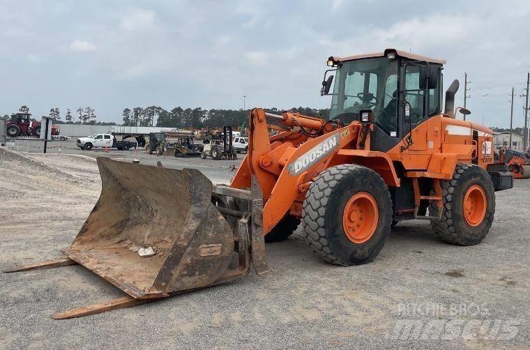 Doosan DL220-3 Колесни товарачи
