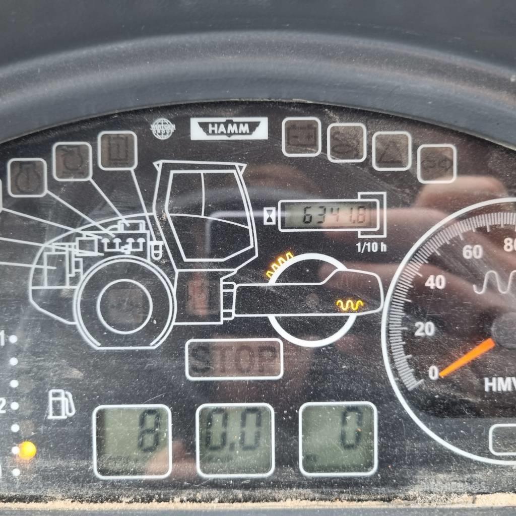 Hamm 3307 HT Еднобарабанни ролки
