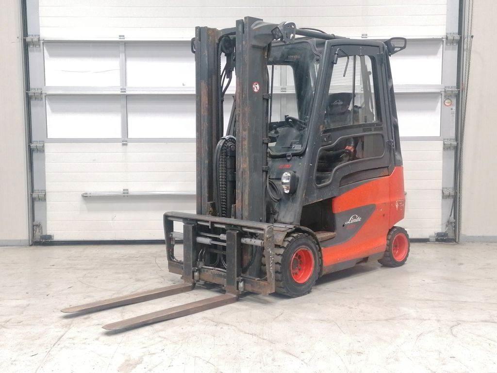 Linde E30H-01/600 Електрически вилични кари-повдигачи