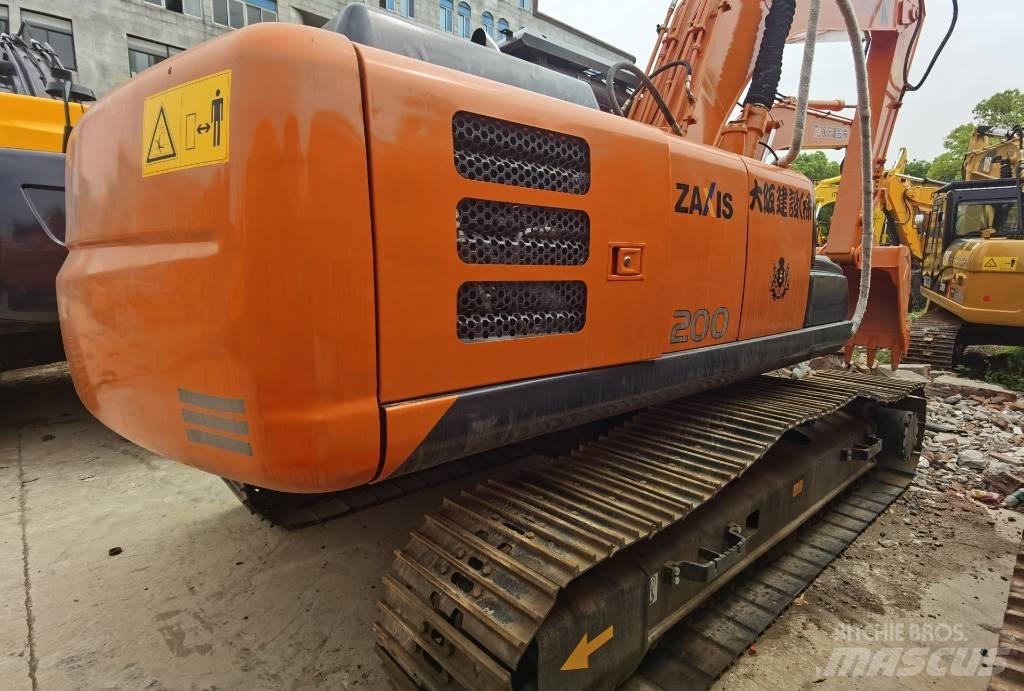 Hitachi ZX 200 Верижен екскаватор