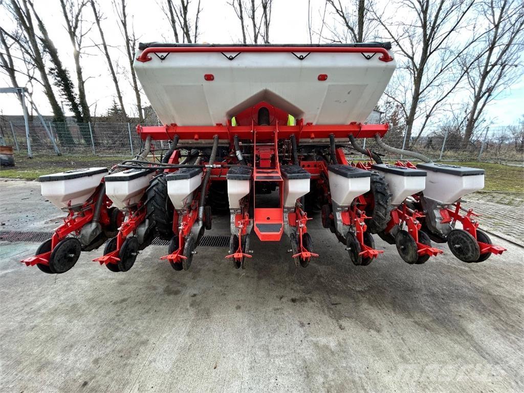 Kuhn Planter 3 M Машини за прецизно сеене