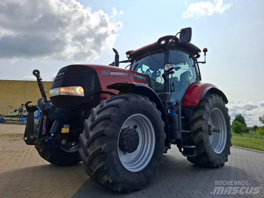 Case IH Puma 220 Трактори