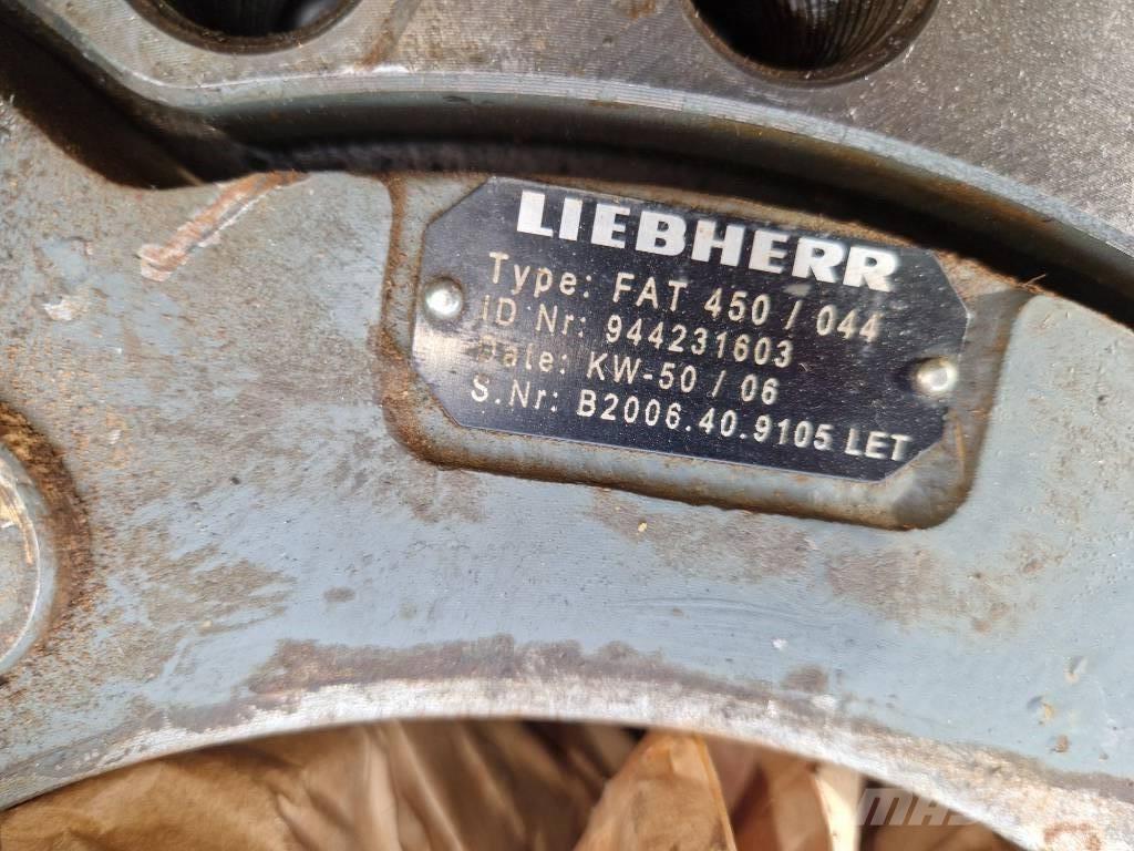 Liebherr R 954 LI Оси
