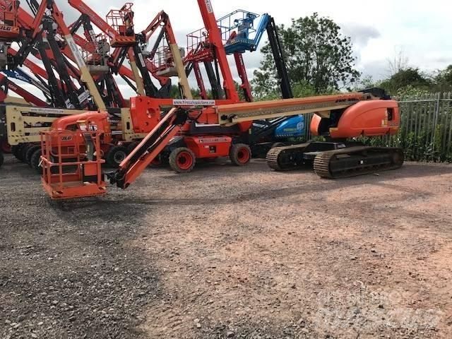 JLG 660SJC Телескопични повдигачи
