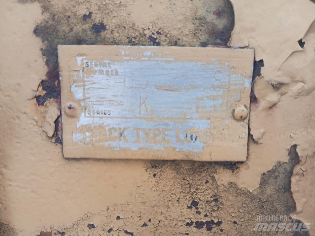 CAT 955 K Верижен товарач