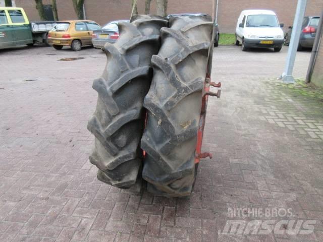 Goodyear 13.6/36 Колелета/Гуми