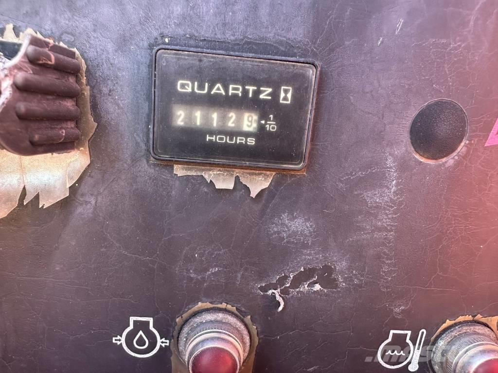 JLG 4394 RT Ножични работни платформи