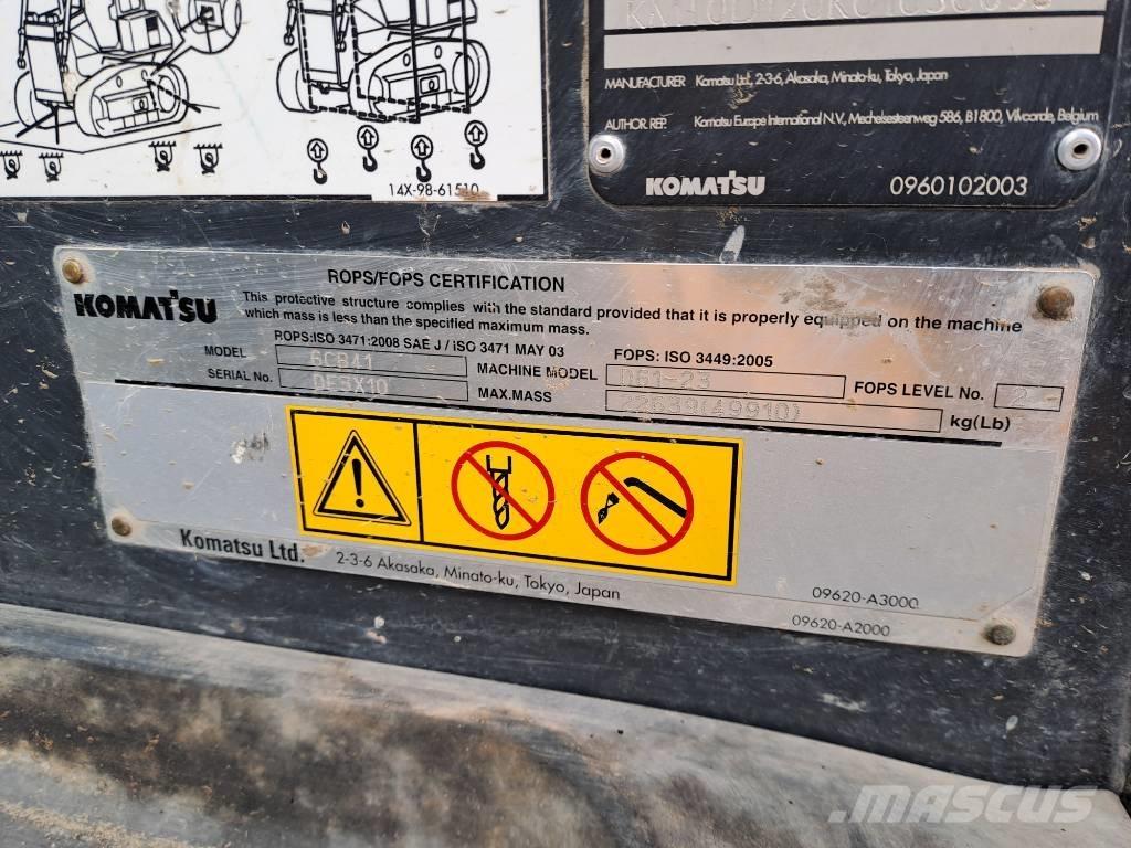 Komatsu D61PXI-23 Верижни булдозери
