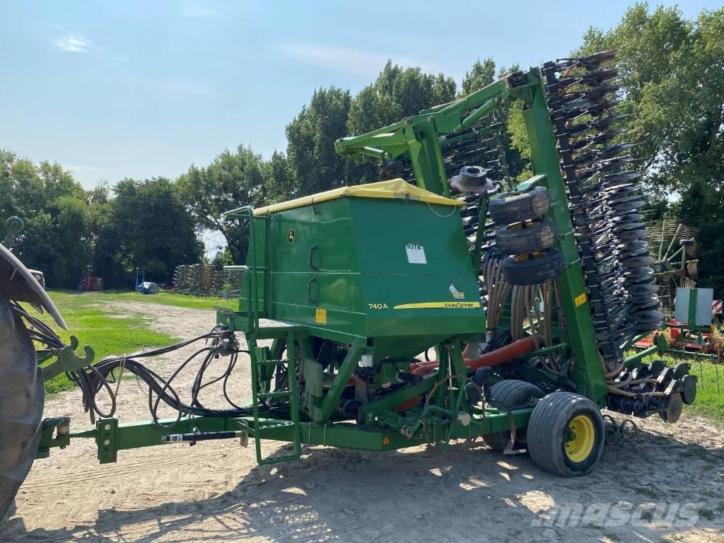 John Deere 740 A Редосеялки