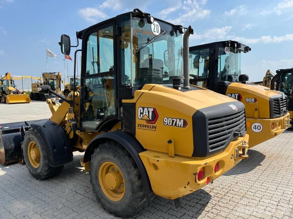 CAT 907 M Колесни товарачи