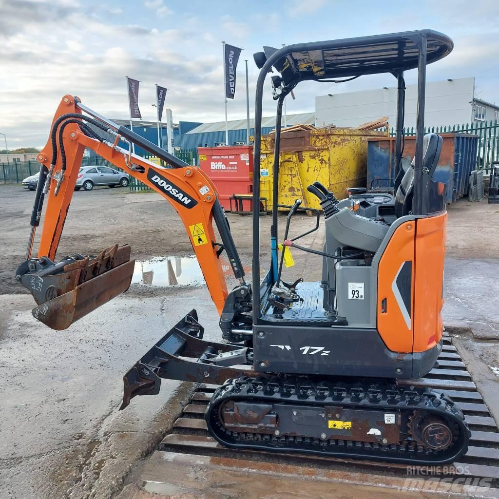 Doosan DX 17 Колесни екскаватори