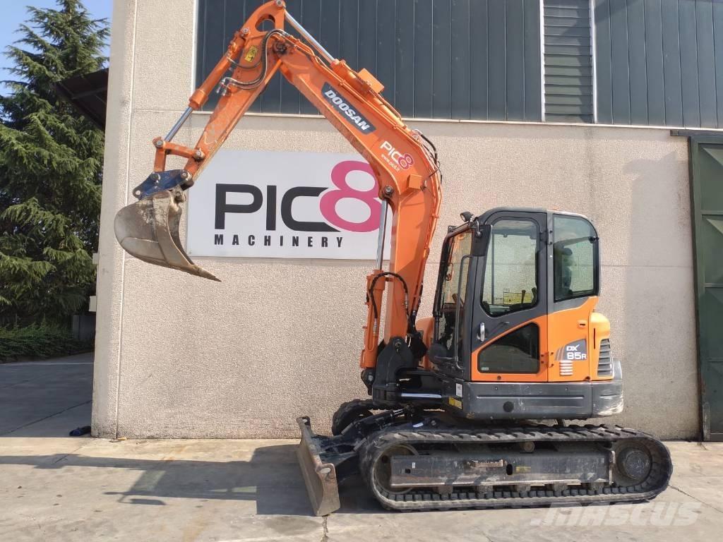 Doosan DX 85 R-3 Средни екскаватори 7т - 12т