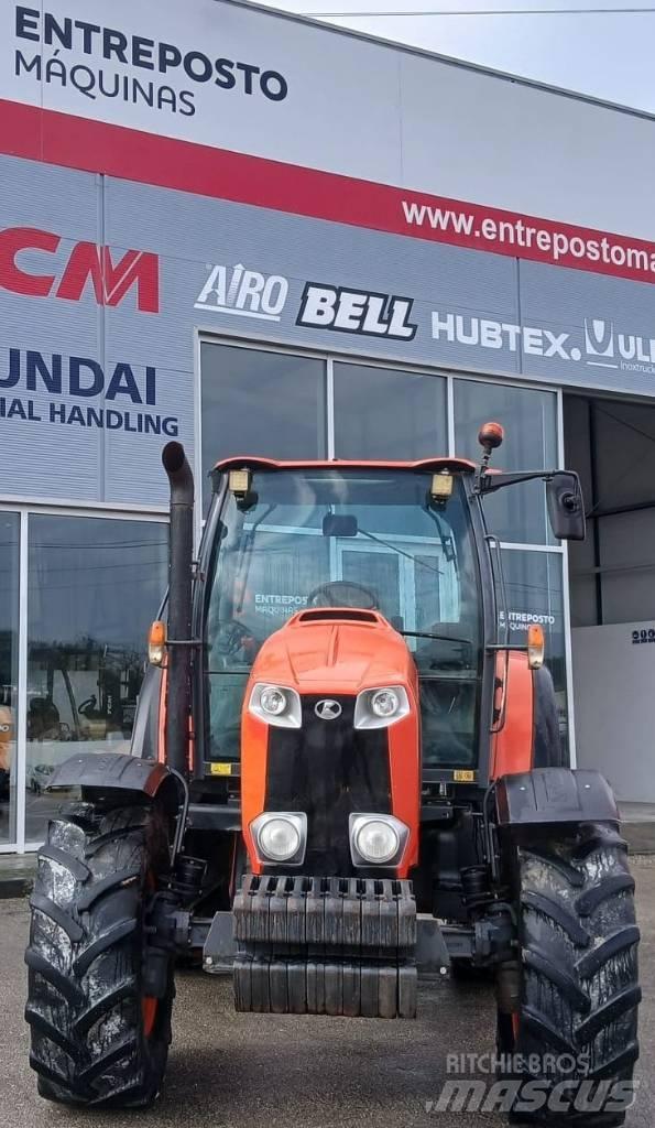 Kubota M135GX Трактори