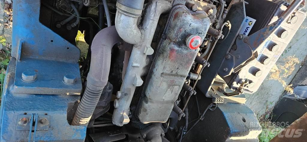 Clark 3 ton diesel Вилични кари-повдигачи - други