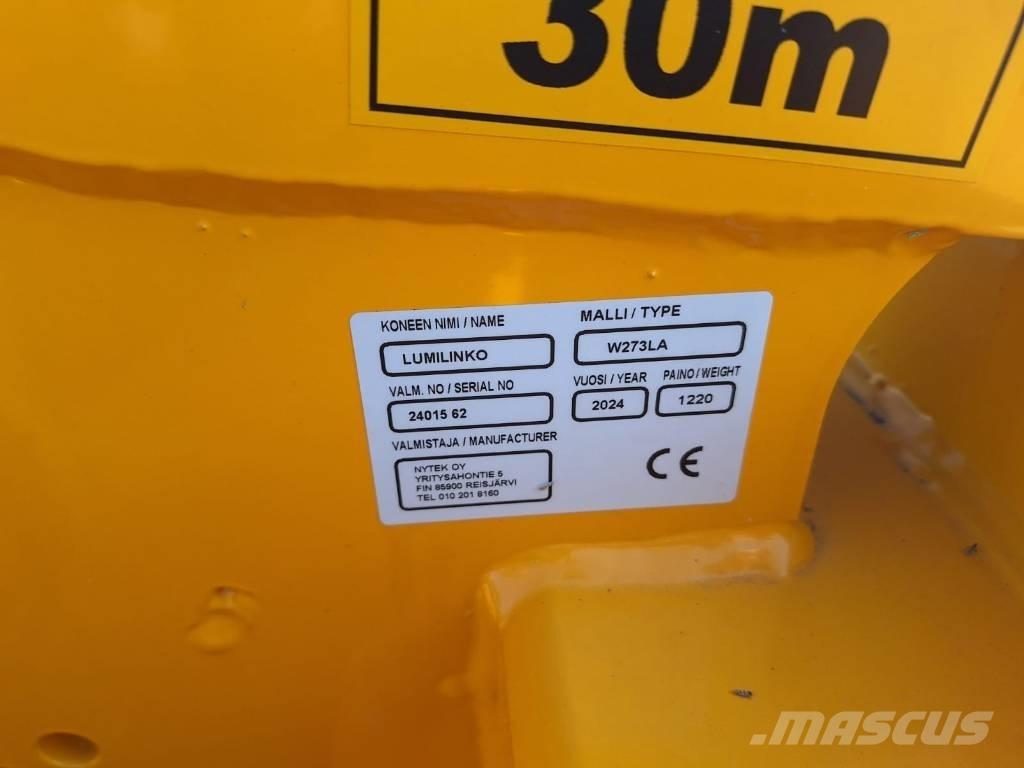 Wieska W 273LA Снегохвъргачки
