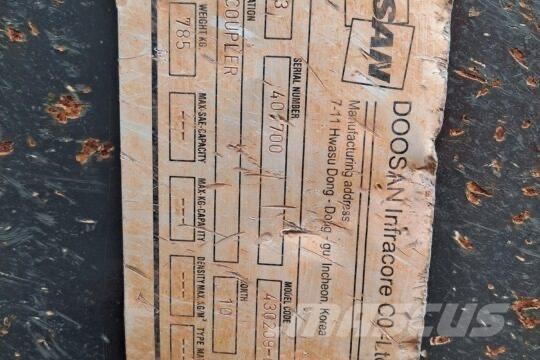 Develon Hitch Мини екскаватори < 7 т